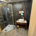 Ricasoli 80 - Elegante Con Parcheggio Privato Lejlighed *
