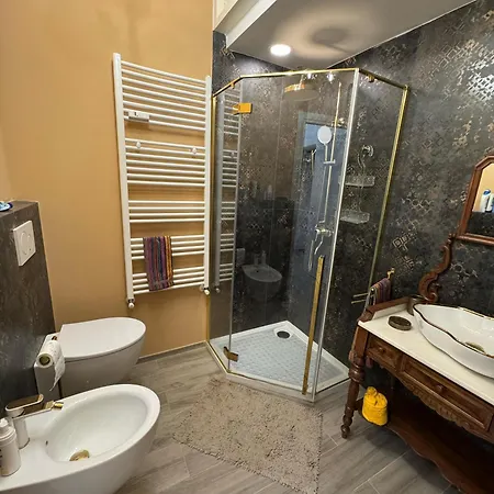 Ricasoli 80 - Elegante Con Parcheggio Privato Siena