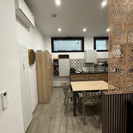 Apartment Ricasoli 80 - Elegante Con Parcheggio Privato Siena